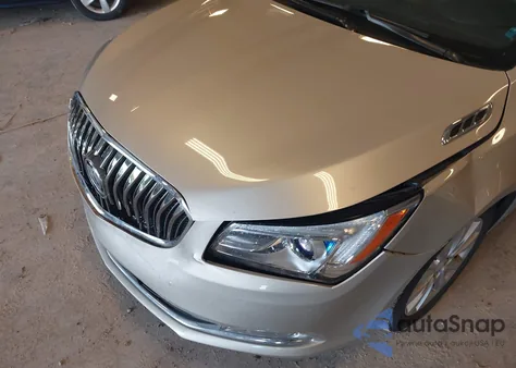2015 Buick Lacrosse Leather из США, поврежденный, VIN 1G4GB5GR2FF226052
